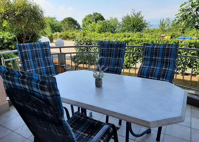 Cosy, Sea View Apartmán *