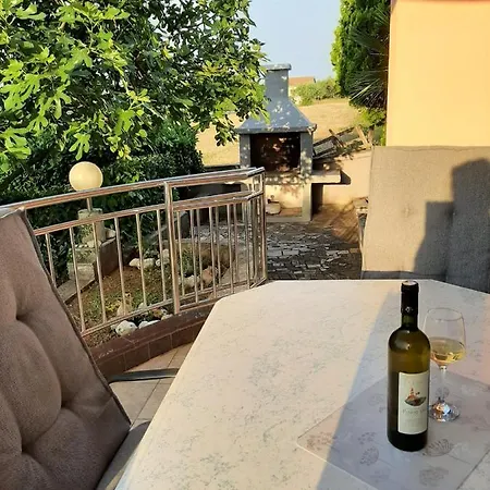Cosy, Sea View Apartment Porat (Krk)
